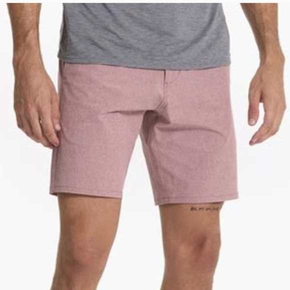 Vuori Other - Vuori Aim Shorts in Marsala